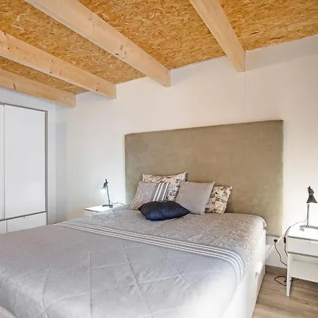 Casa Centenaria *
